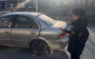 В Первоуральске на улице Строителей под колёса автомобиля попал 11-летний ребёнок