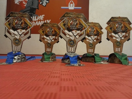 Первоуральске каратисты привезли 5 медалей с Международных соревнований