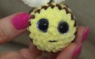 Её плюшевые персонажи могут быть задорными и грустными – у каждого свой характер