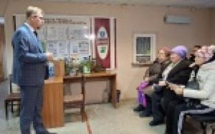 Сегодня глава Первоуральска встретился с жильцами дома, в котором 4 января в результате хлопка газа пострадали несколько квартир