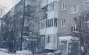 В Первоуральске пенсионерка лишилась денег и телефона