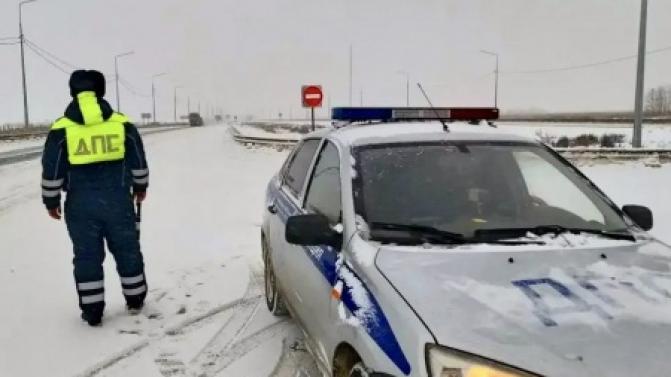 За минувшие сутки в Свердловской области автоинспекторы зафиксировали 127 дорожно-транспортных происшествий