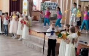 Дошкольникам Первоуральска показали космос и познакомили их с законами физики