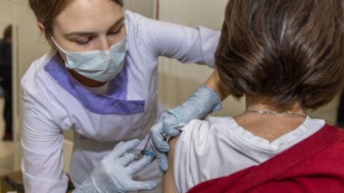 Первоуральцев приглашают на вакцинацию