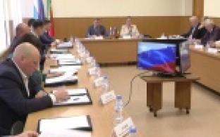 Изменения в бюджете, оздоровление детей и итоги досрочных выборов главы региона