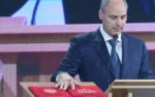 Денис Паслер вступил в должность губернатора Свердловской области