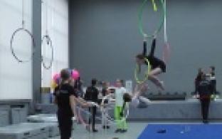 Уже более 10 лет учат первоуральских детей цирковому искусству