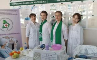 Почти 12 тысяч заявлений подали уральские абитуриенты в Свердловский областной медицинский колледж