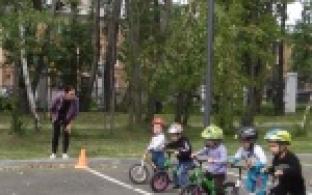 В Первоуральске необычно и масштабно отметили День физкультурника