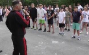 Провести разминку с необычными наставниками и почувствовать себя настоящими полицейскими предложили сегодня юным горожанам