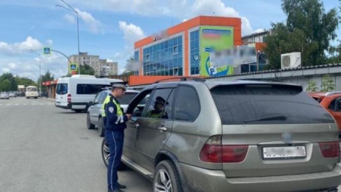 Итоги массовых проверок водителей на состояние опьянения подвели в Госавтоинспекции Первоуральска