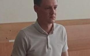 Бывшего полицейского, обвиняемого в превышении должностных полномочий, приговорили к 3,5 года условно