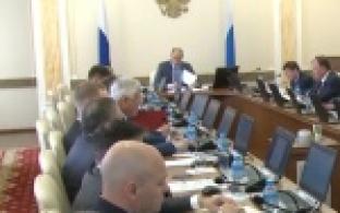 Денис Паслер потребовал разобраться с нарушениями при строительстве загородных домов