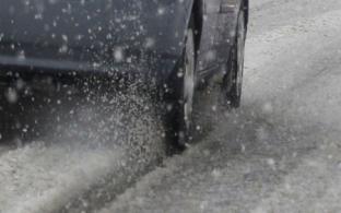 Госавтоинспекция Первоуральска призывает автомобилистов быть осторожнее на дорогах из-за надвигающейся непогоды