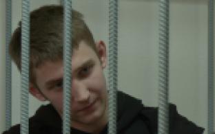 Подкинули гроб с отрубленной головой свиньи и требовали деньги и наркотики