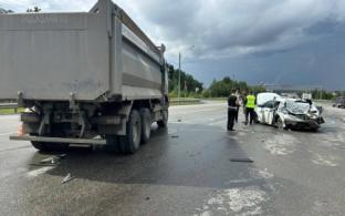 В Первоуральске сотрудники Госавтоинспекции выясняют обстоятельства ДТП с пятью пострадавшими