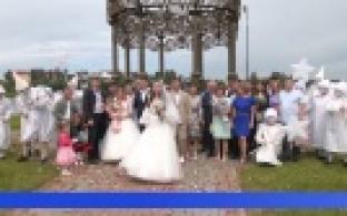 В Первоуральске продолжается череда необычных свадеб