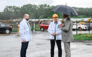 Глава города Первоуральск посетил завод «Полипласт - УралСиб»