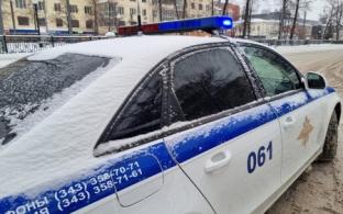 Госавтоинспекция предупреждает автомобилистов об осложнении обстановки на дорогах региона из-за непогоды