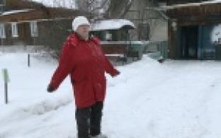 В микрорайоне Шайтанка местная жительница опасается за свою жизнь