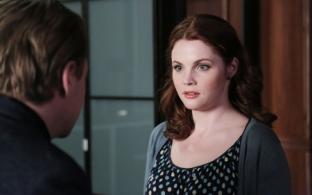 Мелодрама "Бегущая от любви" – смотрите на телеканале ПТВ