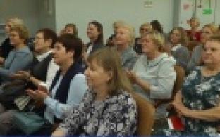 Первоуральские педагоги принимают поздравления с Днём учителя