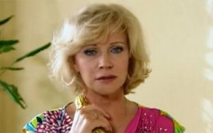 Мелодрама "Осенняя мелодия любви" – смотрите на телеканале ПТВ