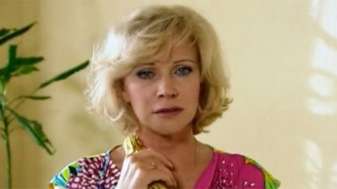 Мелодрама "Осенняя мелодия любви" – смотрите на телеканале ПТВ