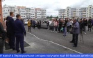 Ключи от долгожданного жилья получили 90 первоуральцев