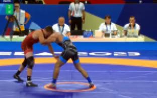 Сегодня на Фестивале университетского спорта в Екатеринбурге начался турнир по греко-римской борьбе