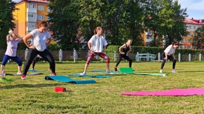 В Первоуральске прошла очередная открытая фитнес-тренировка