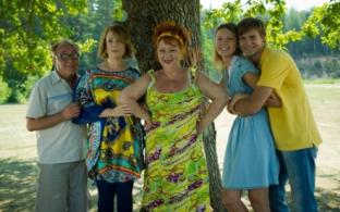 Комедия "Клубничный рай" – на телеканале ПТВ