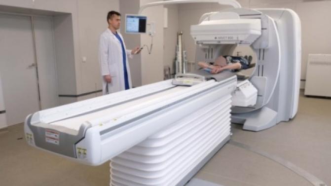 В Свердловском областном онкодиспансере появился новый диагностический аппарат