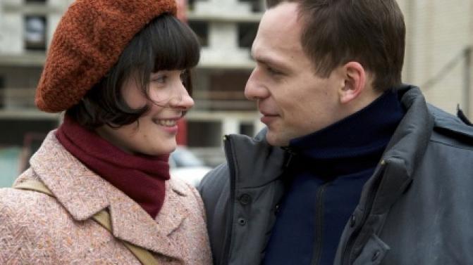 Смотрите мелодраму "С любимыми не расстаются" на телеканале ПТВ