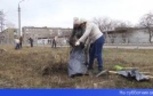 В Первоуральске продолжают приводить в порядок общественные пространства