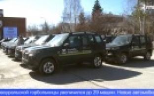 Первоуральские медики получили два новых спецавтомобиля