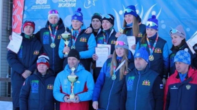 Первоуральские спортсменки стали лучшими в лыжной эстафете