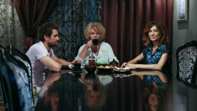 Комедийная мелодрама "Любовь напрокат" на телеканале ПТВ