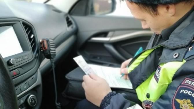 Шесть пьяных водителей выявили в Первоуральске сотрудники ГИБДД