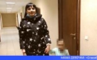 Судебные приставы вернули матери трёхлетнюю дочь