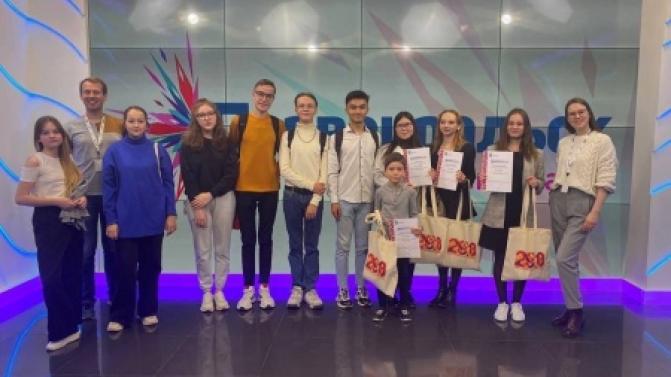 Первоуральские школьники побывали сегодня в нашей телестудии