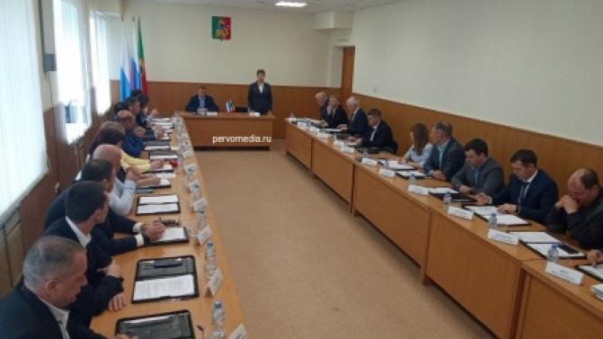 Первое заседание обновлённого состава городской Думы проходит сегодня в Первоуральске