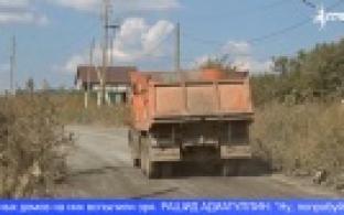 Жители деревни Извездная жалуются на обилие пыли