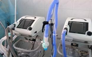 Пять аппаратов ИВЛ поступили в Первоуральскую Горбольницу