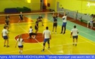 Первоуральские металлурги участвуют в Кубке им. Ф. Данилова по волейболу