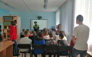 Не гулять по ночам, не нарушать ПДД и не разговаривать с незнакомцами