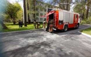 Сегодня сотрудники МЧС проверяют санаторий "Лесная сказка"