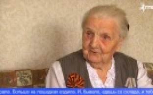 Глава Первоуральска поздравляет ветеранов Великой Отечественной войны