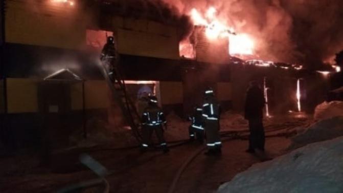 В Первоуральске погиб пожарный