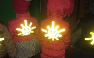 Сотрудники ГИБДД Первоуральска провели мастер-класс по изготовлению световозвращающих элементов в детсаду №21